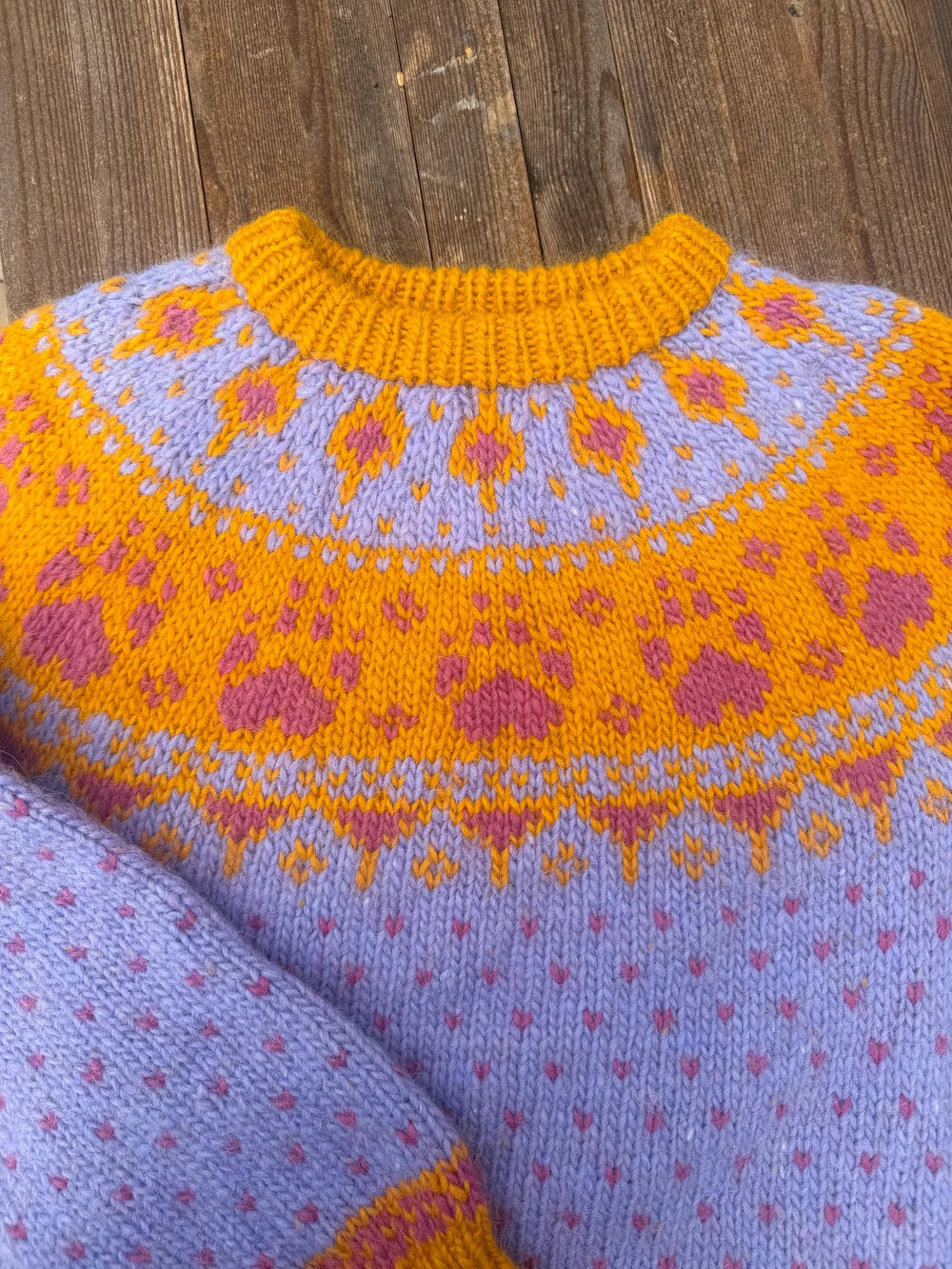 Fjordfolk polar Unicorn purple with mountain passion
