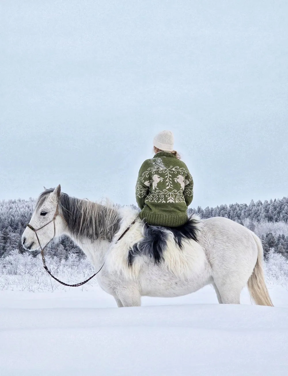 LinkaWear Shadowfax Islay grønn 4 fra Villmarksgensere av Linka Neumann