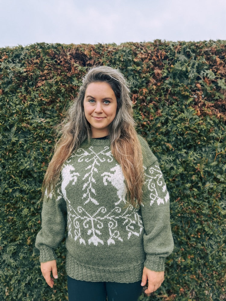 Shadowfax hestegenser olivengrønn og melert lys beige