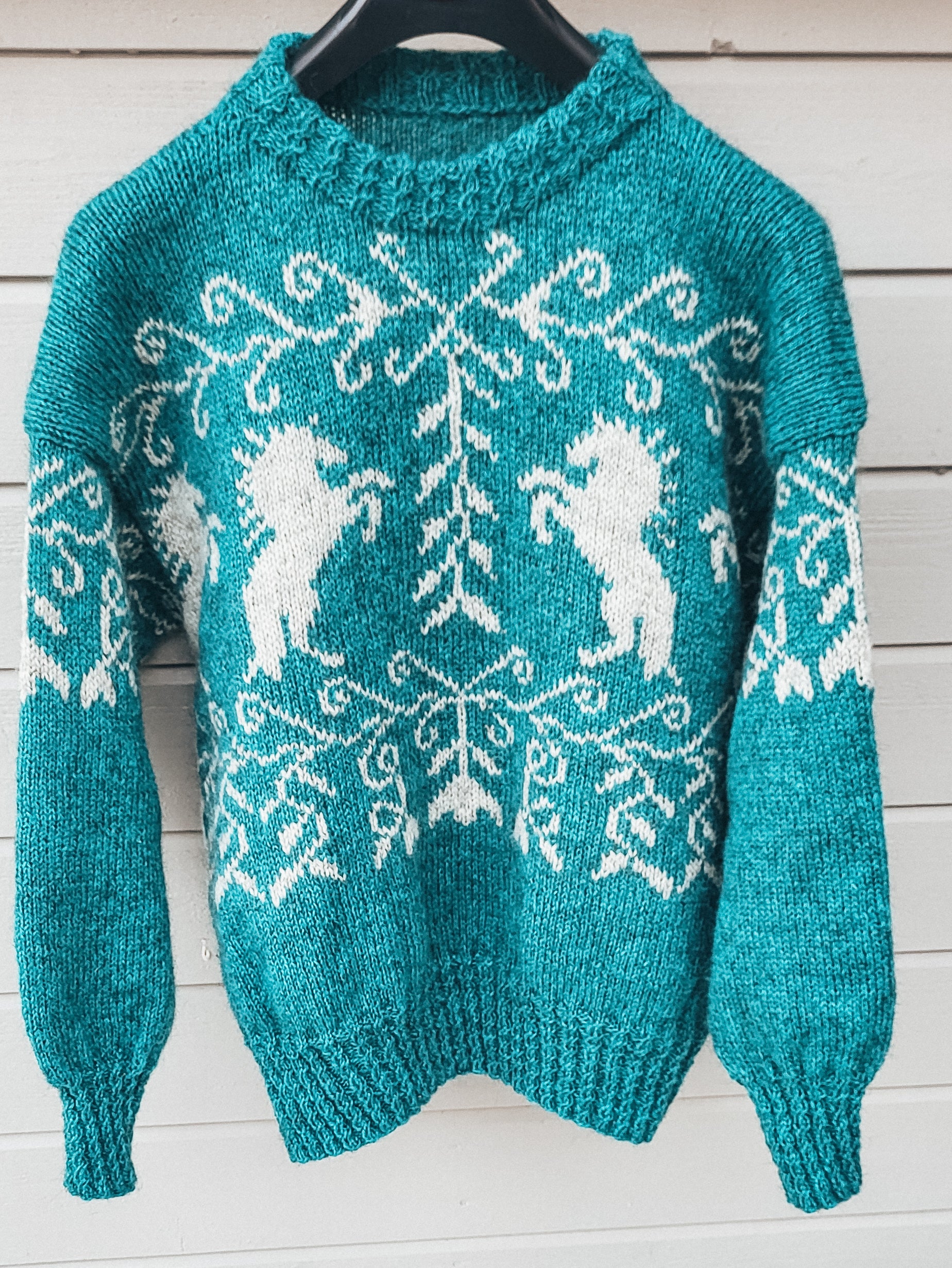 Shadowfax hestegenser turkis og naturgrå