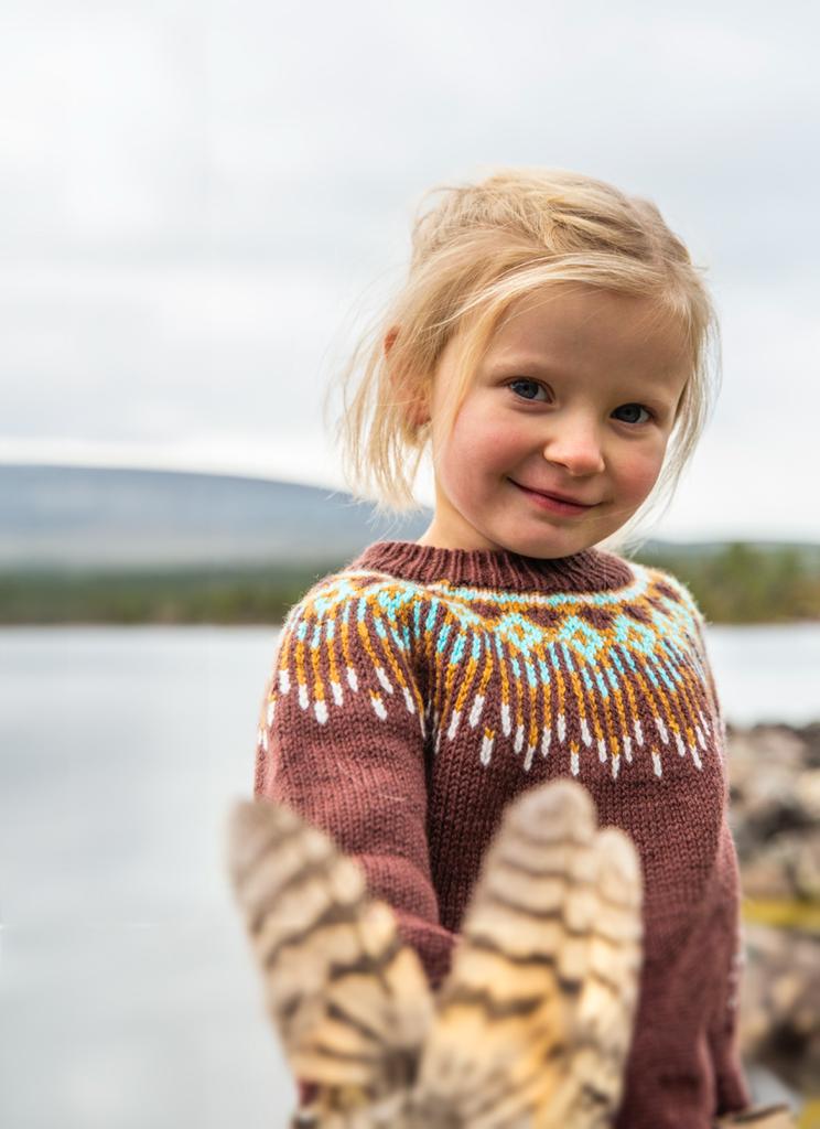 Hopi barn Brun og okerbrun