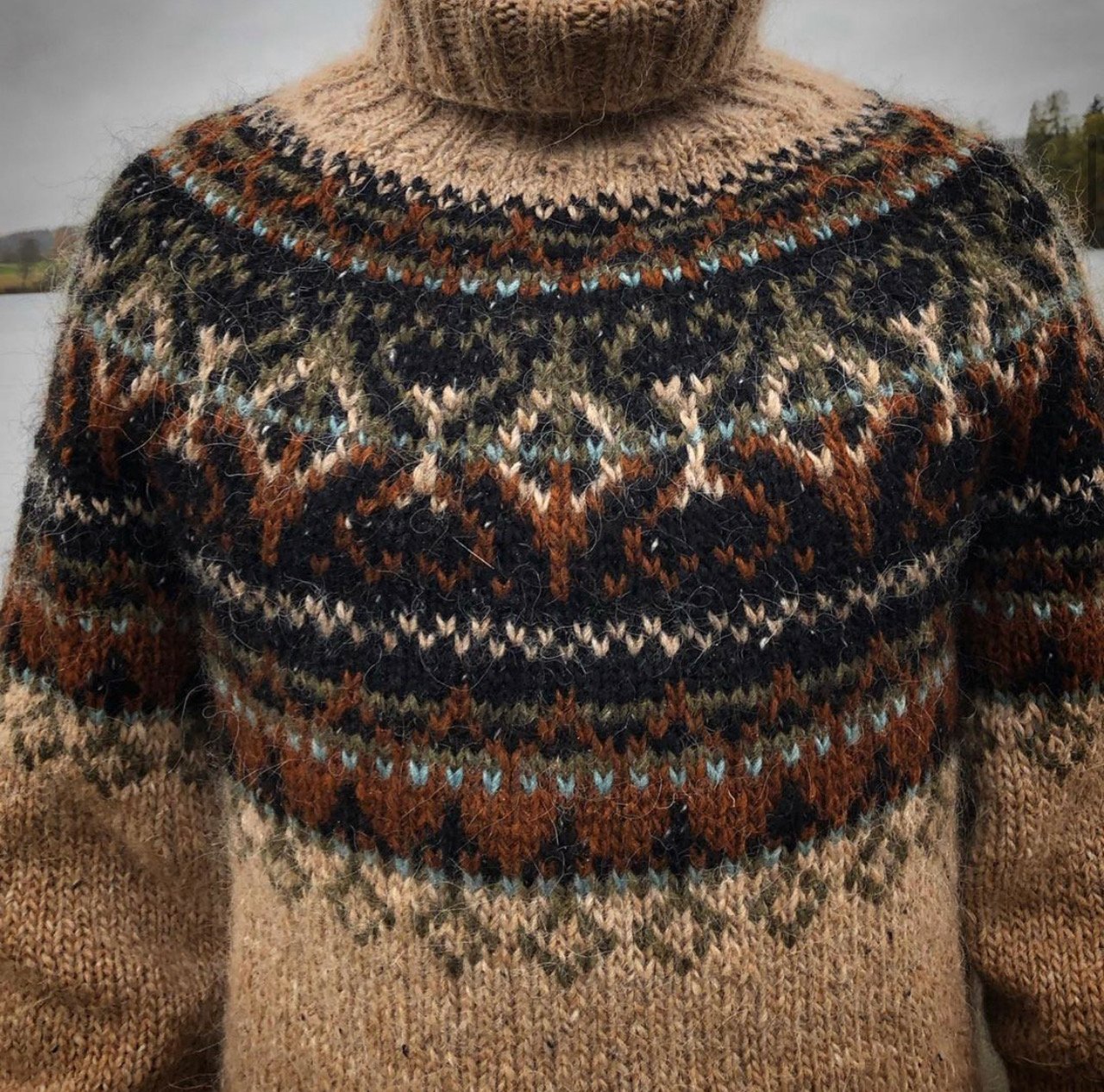 Alasuq Polar beige tweed og black tweed