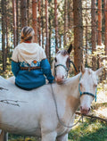 Harilagenser minimalistisk lys bondeblå fra Villmarksgensere av Linka Neumann