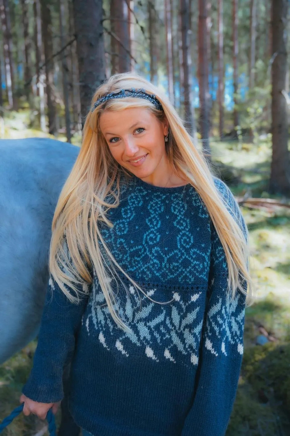 Eryngenser mørk blågrå fra Vårkolleksjonen Villmarksgensere av Linka Neumann