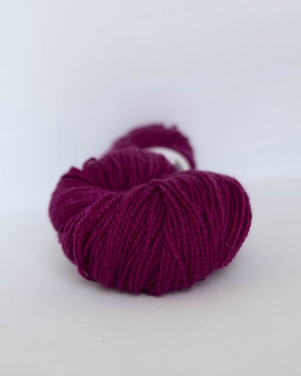 Ash dark cyclamen 6135