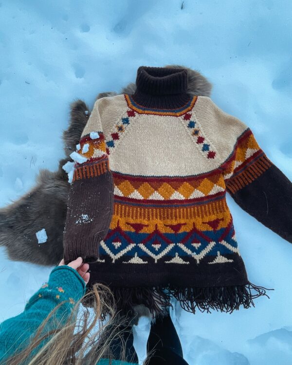 Nenana Pullover Kamel und Dunkelbraun