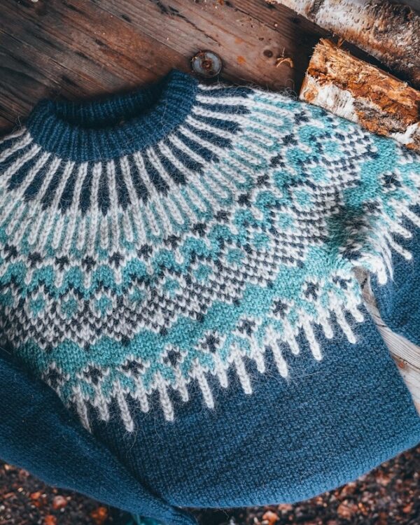 Føyka mørk blågrå og light ash heather