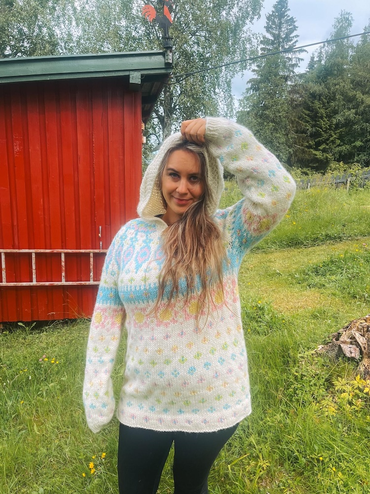 Katmandu polar halvbleket hvit og sukkerspinn