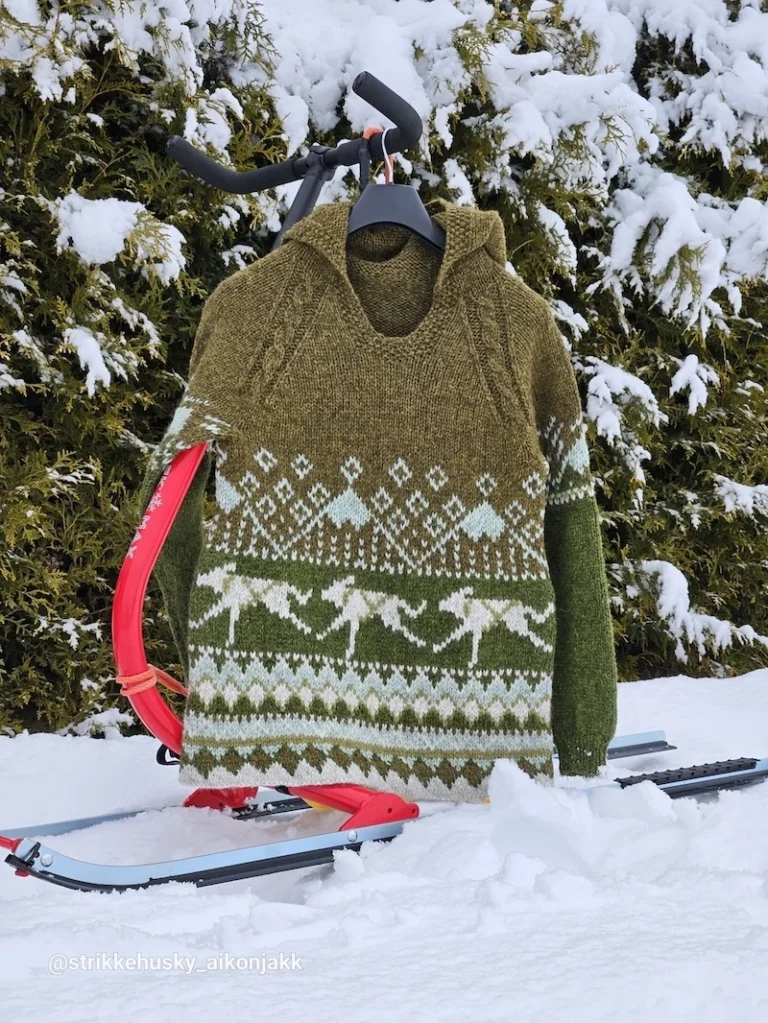 Femund kosegenser Mosegrønn - Villmarksgensere - Ullgenser - Wool sweater