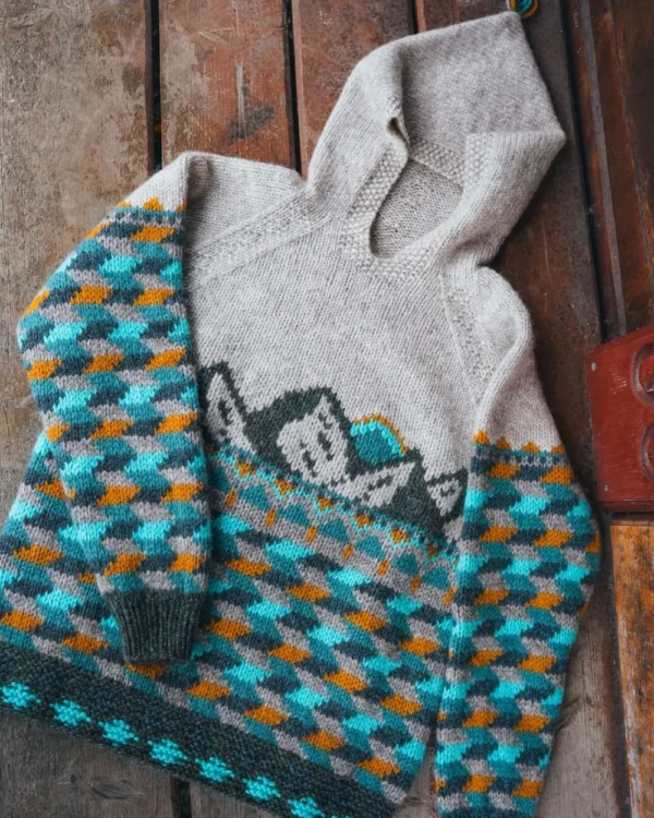 Harilagenser turkis og grå melert fra Villmarksgensere av Linka Neumann