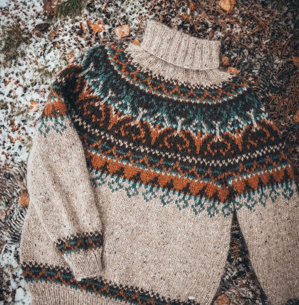 Alasuq Polar beige tweed og amber heather